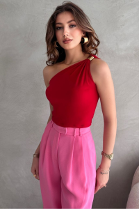 02Lady Fashion Tek Omuz Kırmızı Bluz