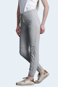 Slazenger NADIYA Женские спортивные брюки с карманами в slim fit серого цвета.