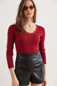 Olalook Kadın Bordo Yaka Dantelli V Yaka Kaşkorse Örme Bluz BLZ-19001713