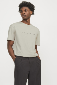 Jack&Jones с круглым вырезом Relaxed Fit с коротким рукавом мужская футболка 12234746 бежевая - 20