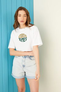 BESTTRENDY Griland Kadın Beyaz Good Times Baskılı Oversize Crop Top