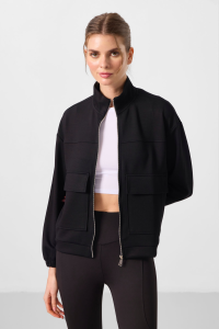 Черный мягкий текстурированный укороченный свитшот с высоким воротником и карманами для женщин - 97301.