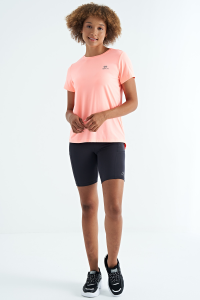 Детали о женской футболке с короткими рукавами и вырезом "круг" стандартной формы Yavruagzı Sırt Yırtmaç - 97267.