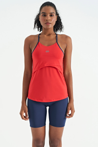 Красный спортивный топ с перекрестной спинкой и стандартным кроем для женщин - 972611.