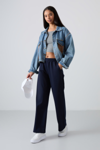 Темно-синие женские спортивные брюки с высокой талией и карманами - 94567.