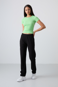 Черные классические женские спортивные штаны с карманами на молнии - 94148.