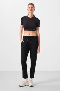 Черные мягкие на ощупь женские брюки с узкими штанинами и скрытой застежкой-молнией - 94668