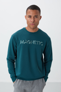 Изумрудный свитшот для мужчин с вышивкой, удобный крой, внутри с флисом - 88020.