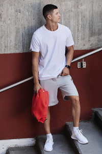 Белая футболка с коротким рукавом стандартного кроя и круглым вырезом - 87911.