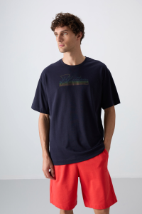 Темно-синий хлопковый толстый мягкий текстурированный оверсайз футболка с принтом для мужчин - 88334