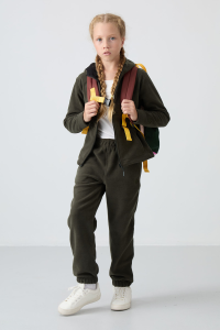 Хаки толстовка для девочек с мягкой тканью и стандартным кроем, украшенная вышивкой - 751522.