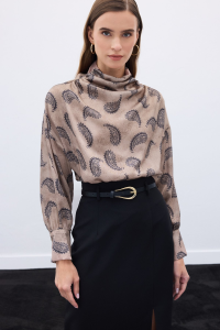 Sateen Degaje Yaka Desenli Bluz - Vizon